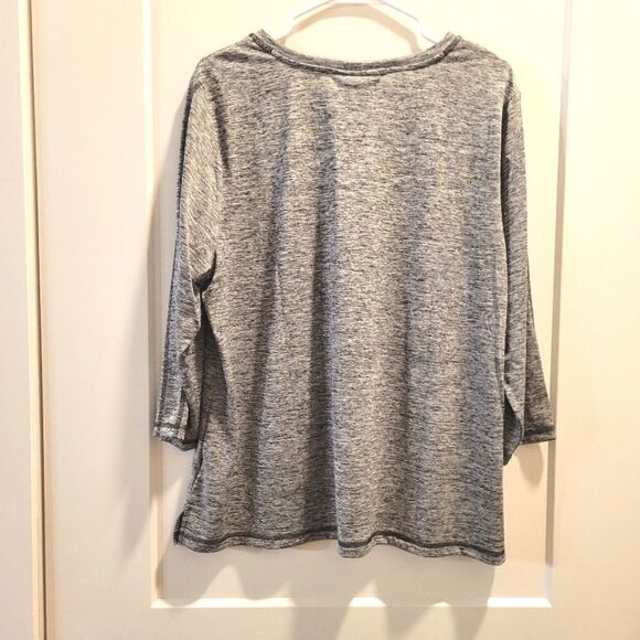 Karen Scott Sport Grey V Neck Moisture-wicking Performance Tee Shirt  XL NWT - Picture 2 of 6